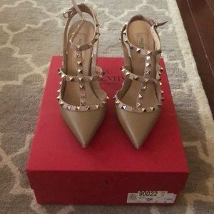 Valentino Rockstud Slingback 100mm Pump